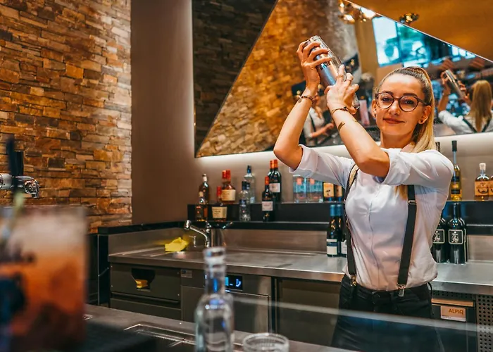 Peaks Place Apartment-hotel & Spa-5 By Interhome شقة