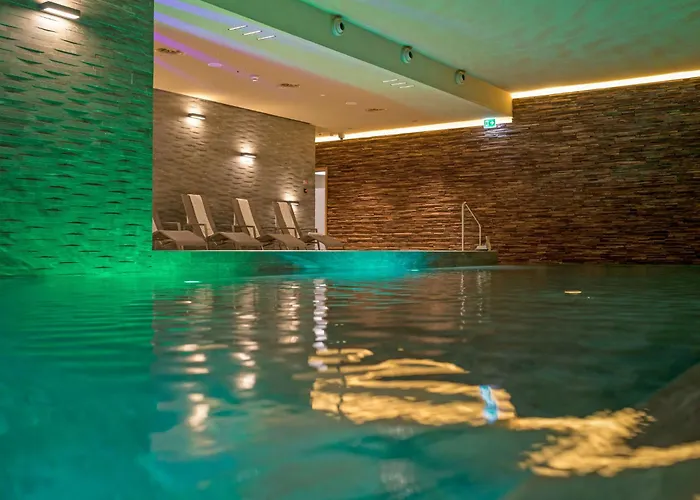 Peaks Place Apartment-hotel & Spa-5 By Interhome *